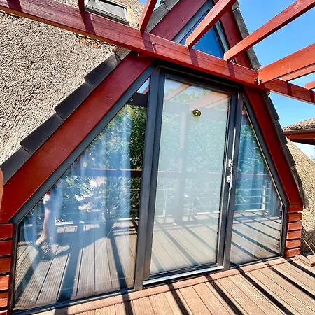Casa Cu Stuf Olimp 4*