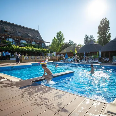 Casa Cu Stuf Olimp Douăzeci şi Trei August