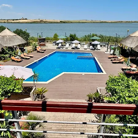Casa Cu Stuf Olimp Affittacamere 4*